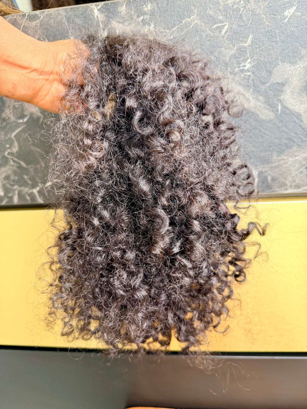 Raw Hair Single Donor — Kinky Frisé 16 pouces