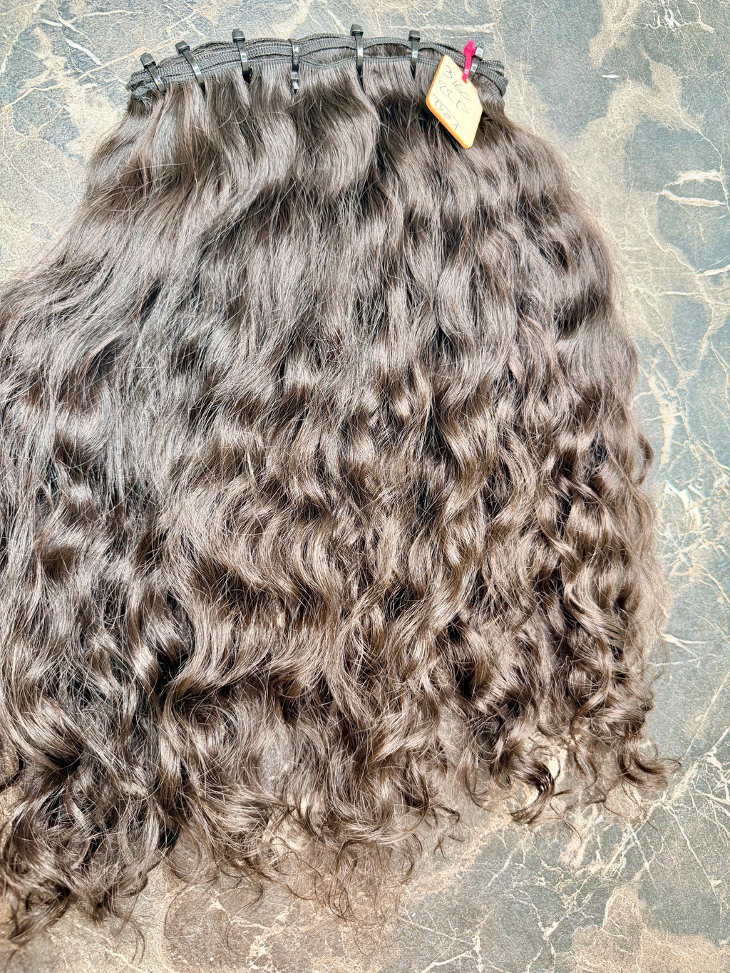 Raw Hair Single Donor Curly – 22 pouces – 3,60 mètres