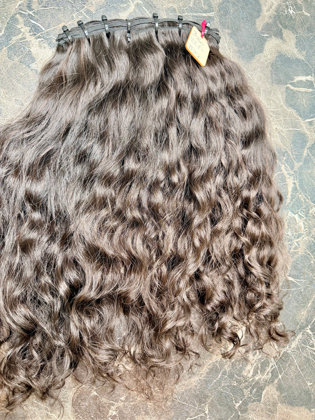 Raw Hair Single Donor Curly – 22 pouces – 3,60 mètres