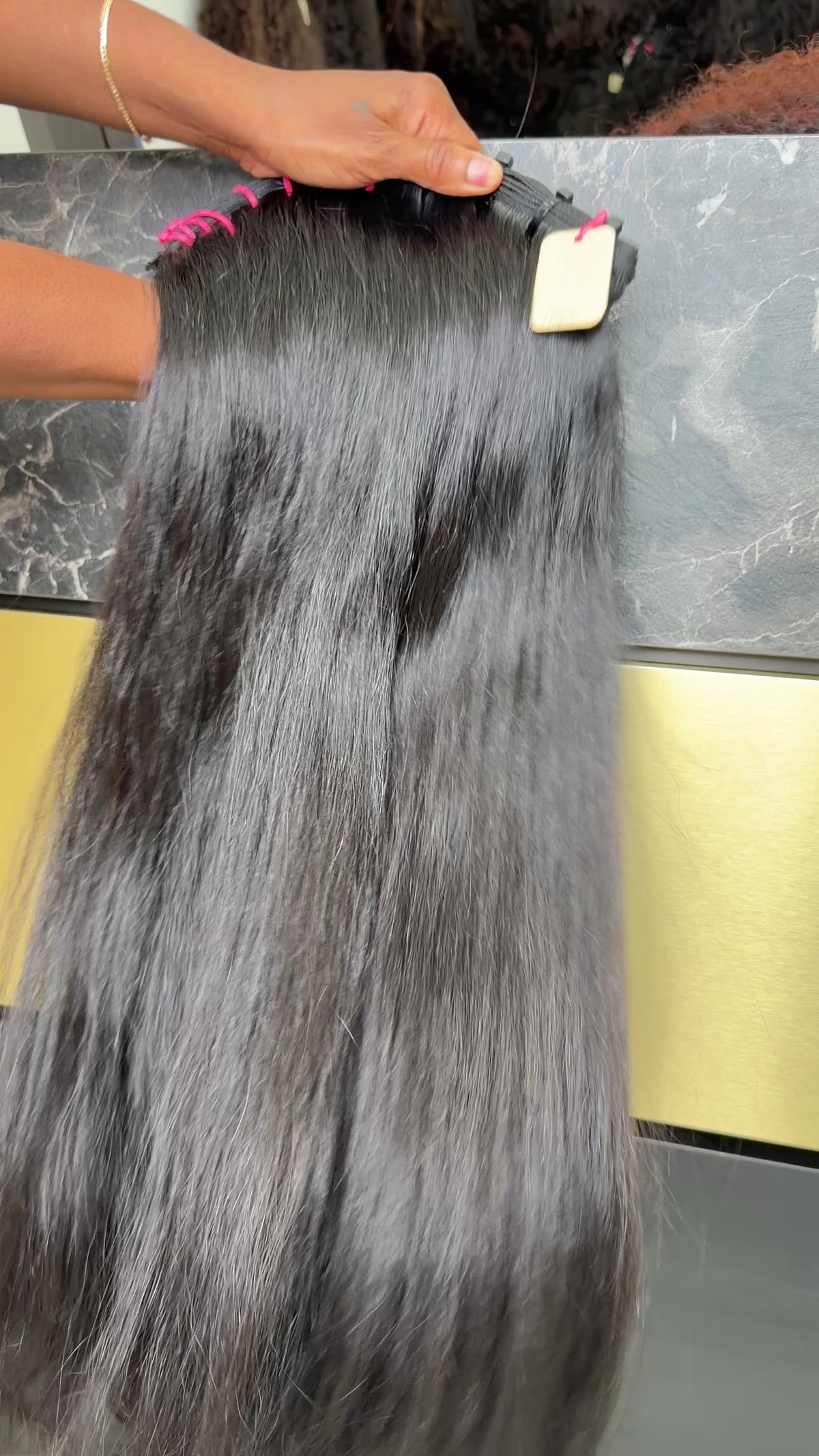 Raw Hair Single Donor – 34 pouces – Cheveux Européens