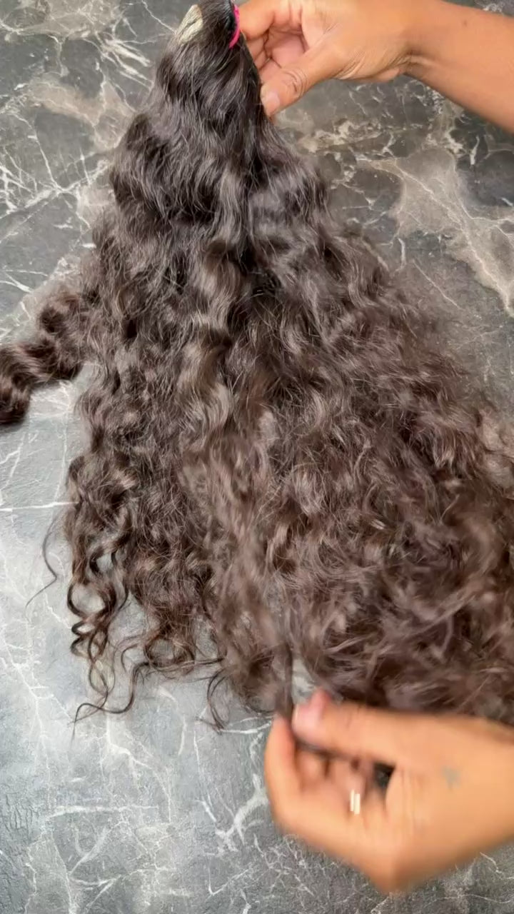 Raw Hair Single Donor Curly – 24 pouces – 3,45 m
